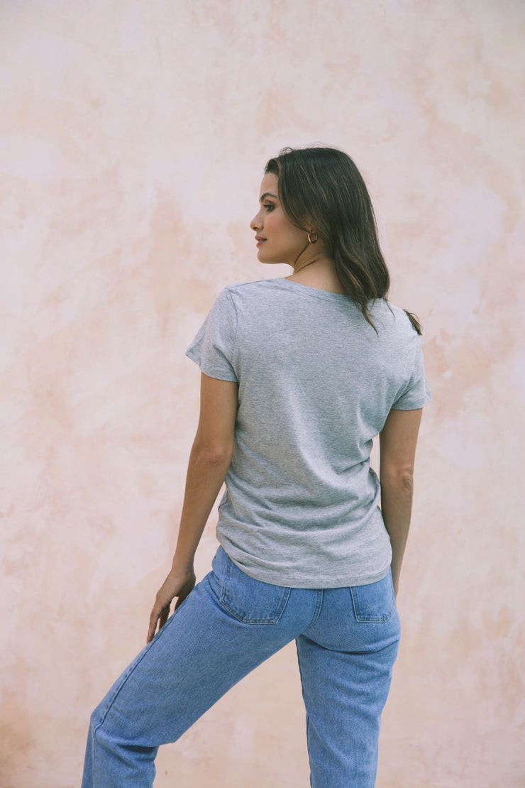 "Grateful" V Tee